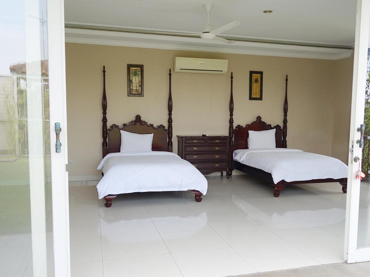 Saffron Suites Syariah Cakarta Dış mekan fotoğraf
