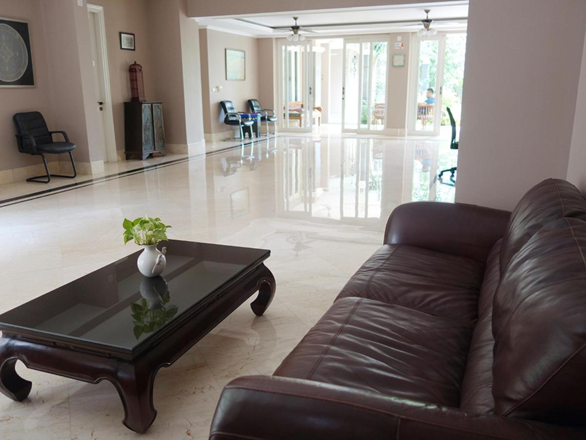 Saffron Suites Syariah Cakarta Dış mekan fotoğraf