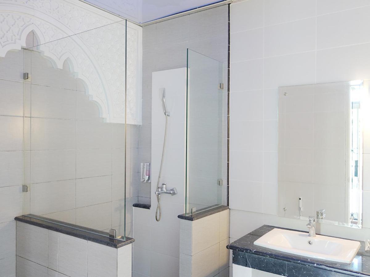 Saffron Suites Syariah Cakarta Dış mekan fotoğraf